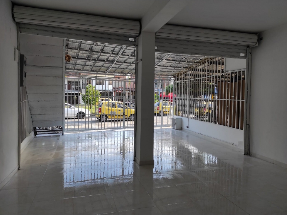 Se vende casa multi familiar en La Esperanza