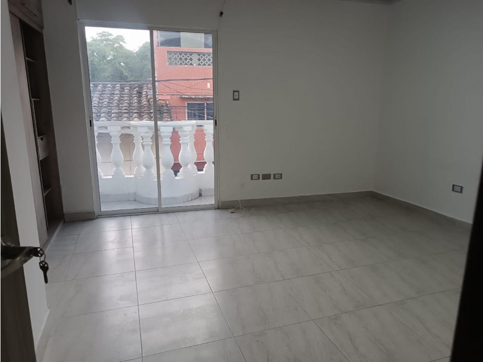 Se arrienda apartaestudio en el Salesiano, Tuluá