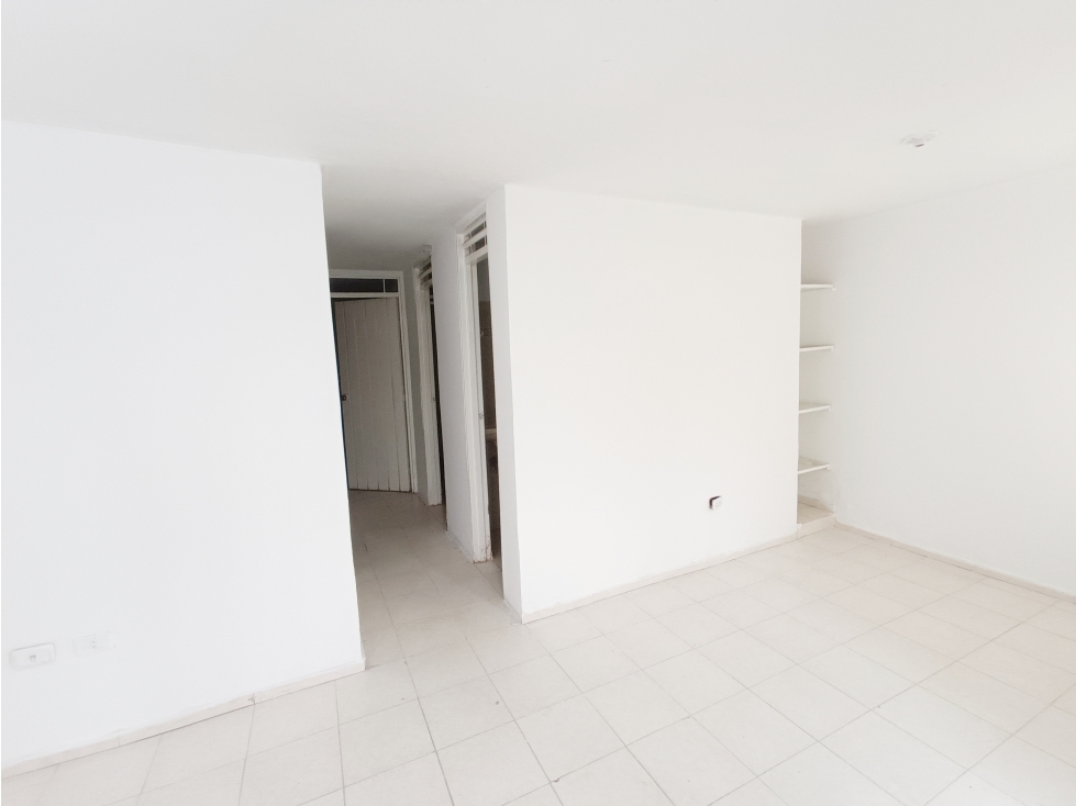 Se arrienda apartamento piso 1 Alameda ll — foto 3