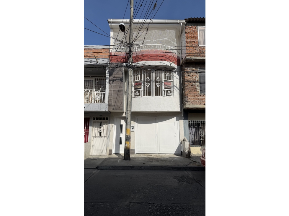Se vende casa unifamiliar en santa Isabel, Tuluá.