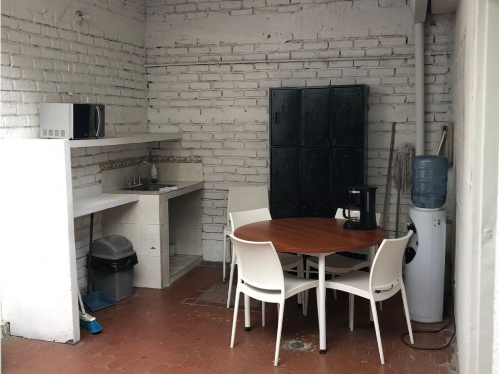se vende inmueble ubicado en el centro medico Imbanaco — foto 3