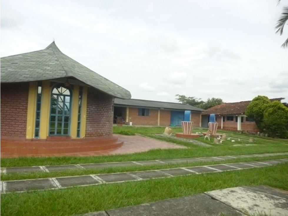 SE VENDE CASA DE CAMPO EN CAMPO ALEGRE, TULUÁ - 2
