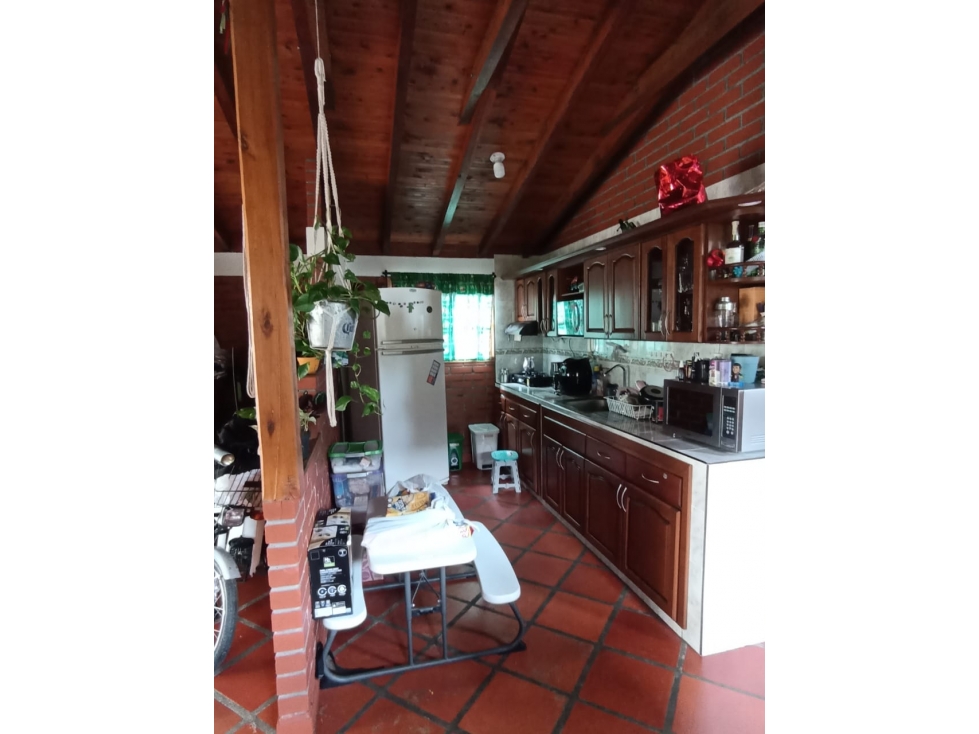 Se vende casa en los Laguitos, Calima el Darién - 5