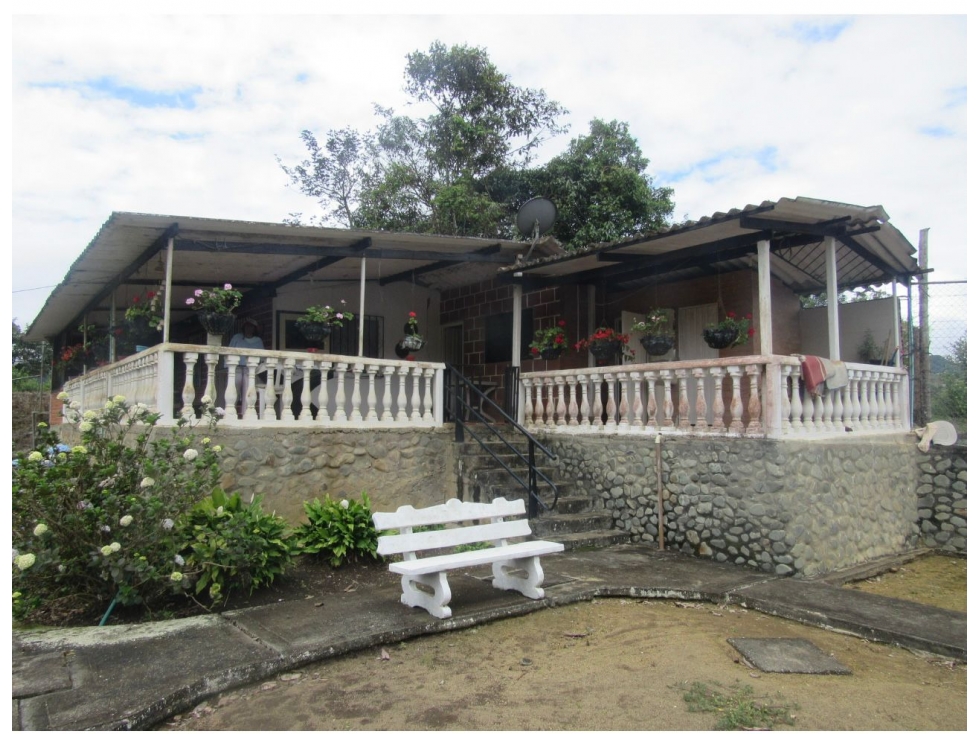 Se vende hermosa finca en el Queremal - 4