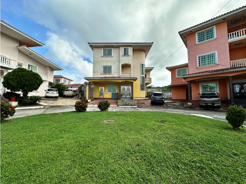 Se VENDE Casa en Altos de Panamá, Corregimiento de Ancón, Panamá — foto 2