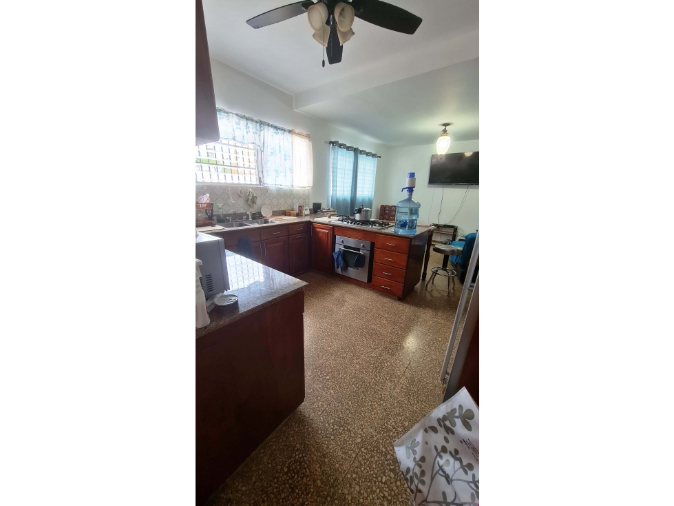 Se VENDE Casa en la Urbanización Miraflores, Betania — foto 5