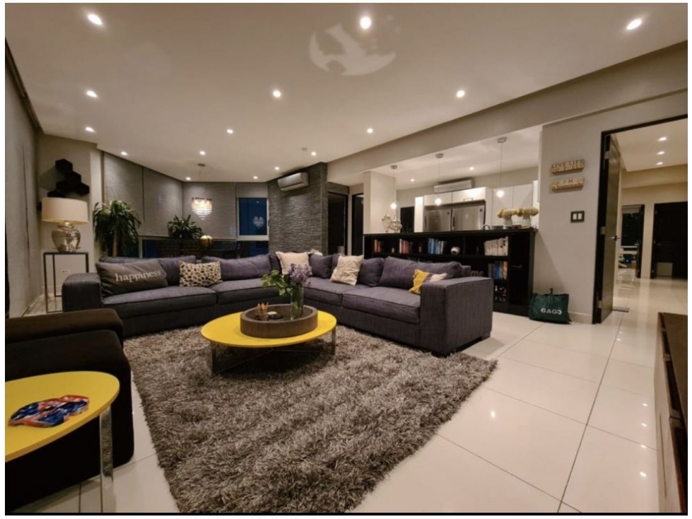 Se ALQUILA Apartamento Amoblado en PH Keops Tower, San Francisco