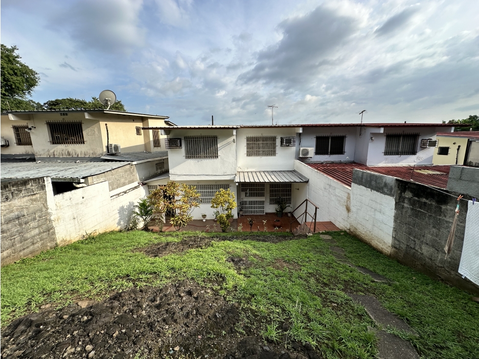 Se VENDE Casa Tipo Dúplex en Altos de Miraflores, Betania, Panamá — foto 3