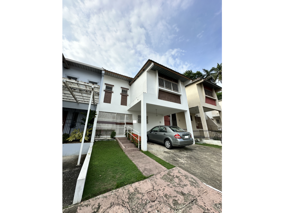Se VENDE Casa Tipo Dúplex en Altos de Miraflores, Betania, Panamá — foto 2
