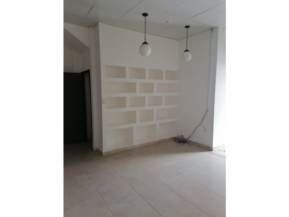 Se Alquila Local Brisas del Golf - Plaza Village Gallery — foto 4