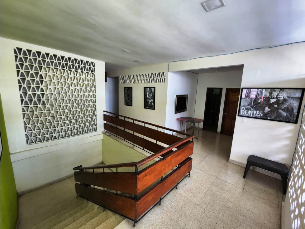 Se VENDE Casa en la Urbanización El Carmen, Bella Vista - 2