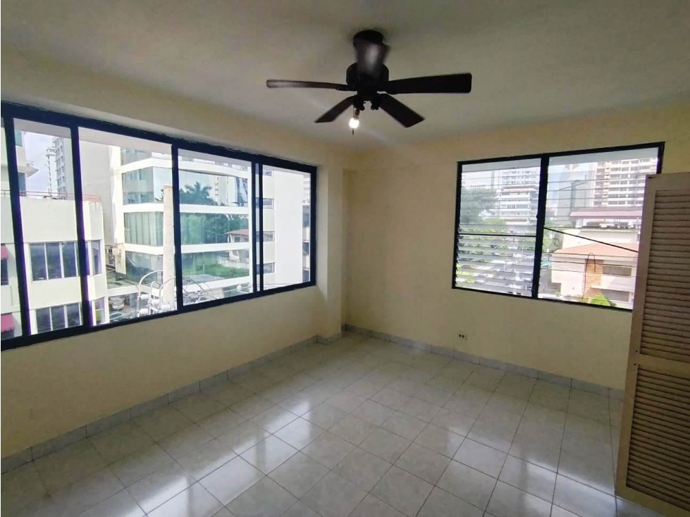 Se ALQUILA Apartamento en Edificio Aurora, Vía Argentina — foto 2