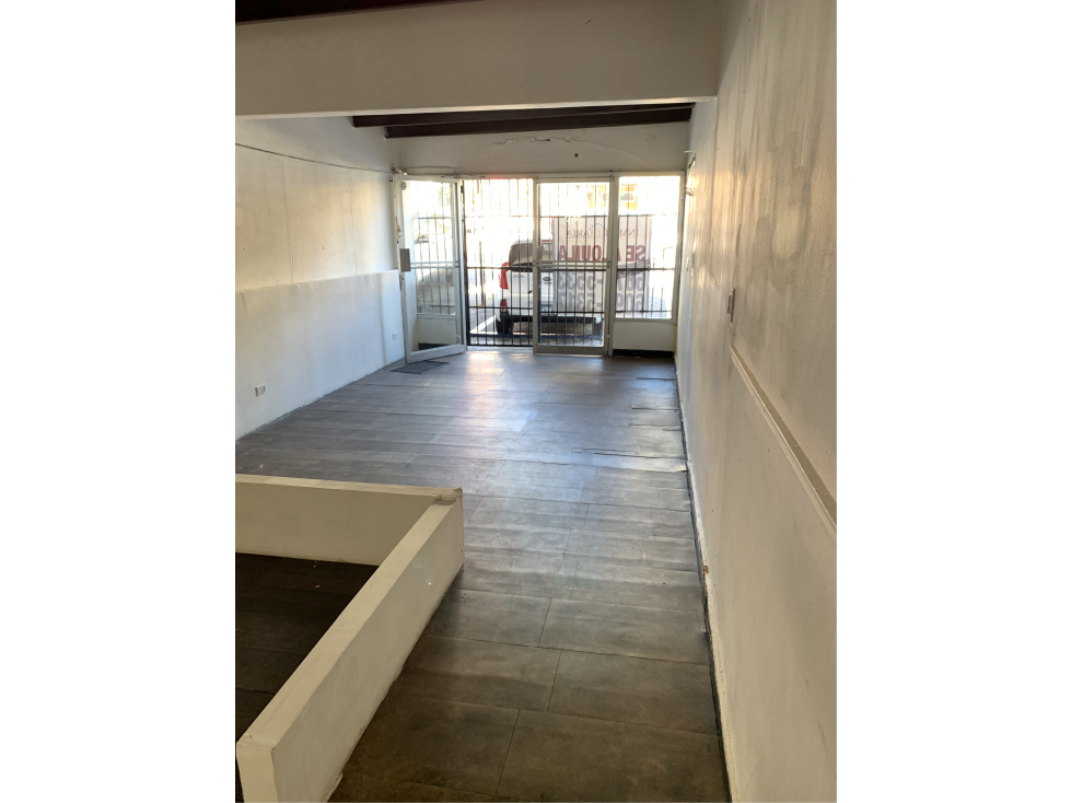 Se ALQUILA Local Comercial - Betania — foto 3