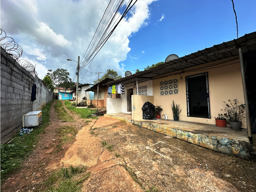Se VENDEN 19 Apartamentos y un Supermercado en Villa Lobo - 2
