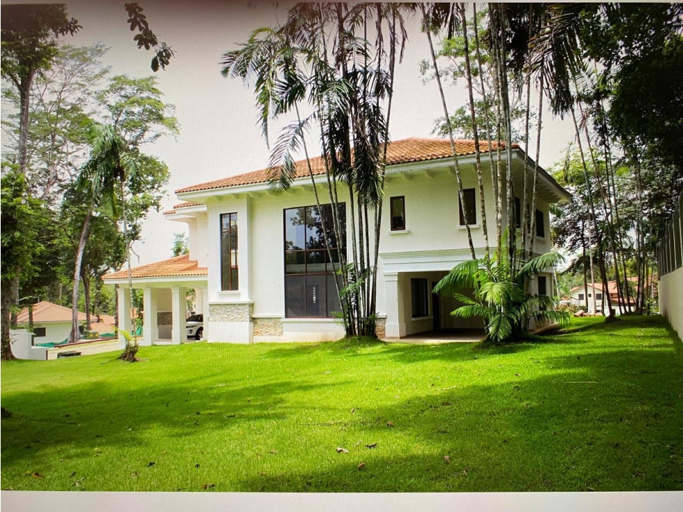 Se VENDE Casa en Senderos Camino de Cruces Modelo Esmeralda 3, Clayton