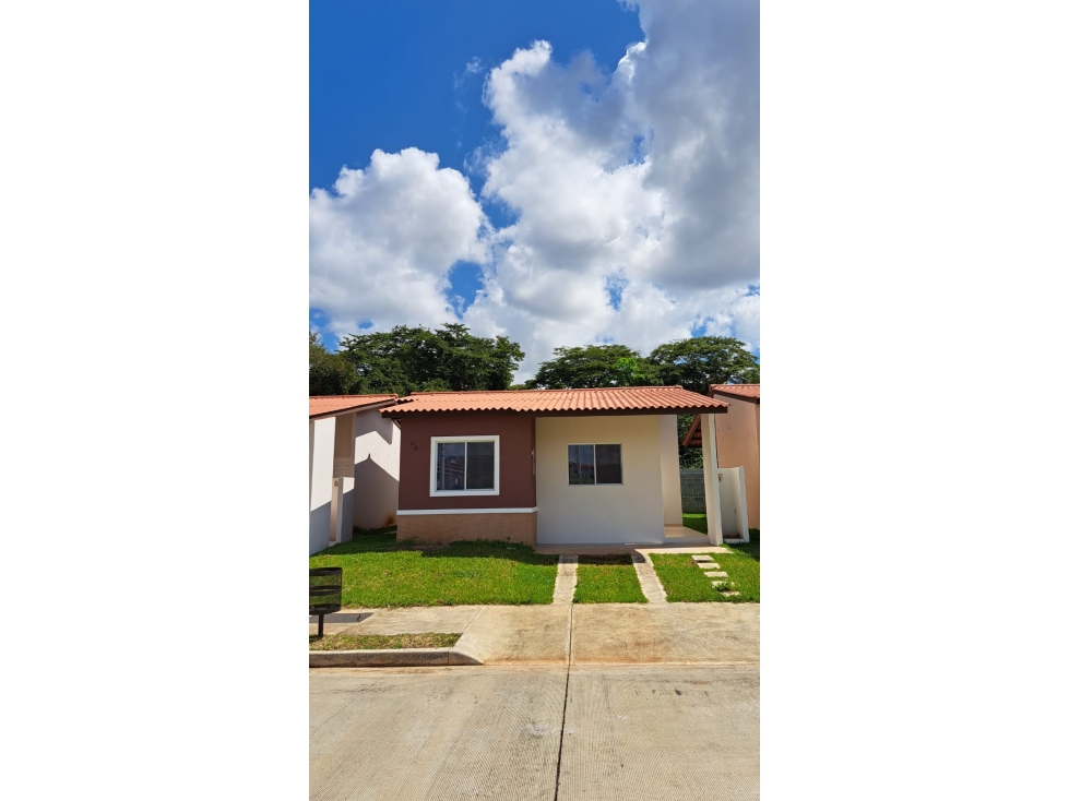 Se ALQUILA casa en Arboleda Costa Verde - Chorrera - 1