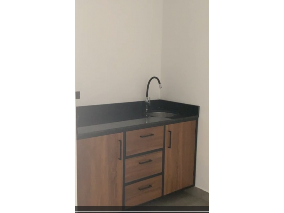 VENTA OFICINA EN ACCES POINT - 5