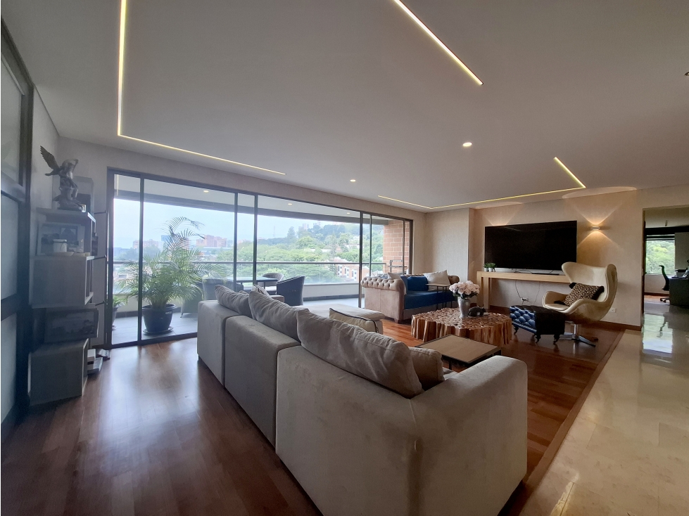 VENTA APARTAMENTO EN EL POBLADO, SECTOR LOS BALSOS.
