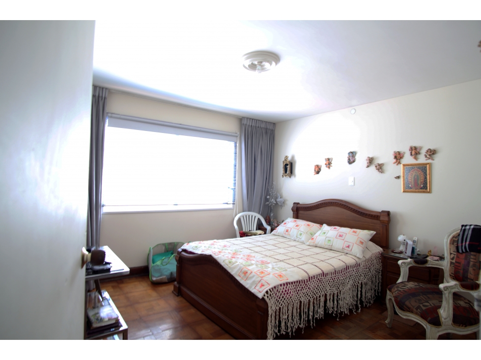 VENTA APARTAMENTO EN PRIMER PARQUE DE LAURELES — foto 4