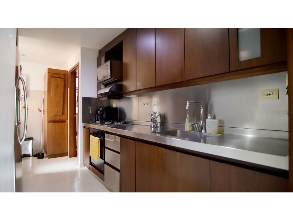 APARTAMENTO PARA LA VENTA EN MEDELLIN EN CONQUISTADORES — foto 3
