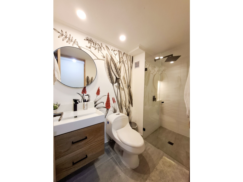 APARTAMENTO PARA LA VENTA EN EL POBLADO CASTROPOL — foto 4