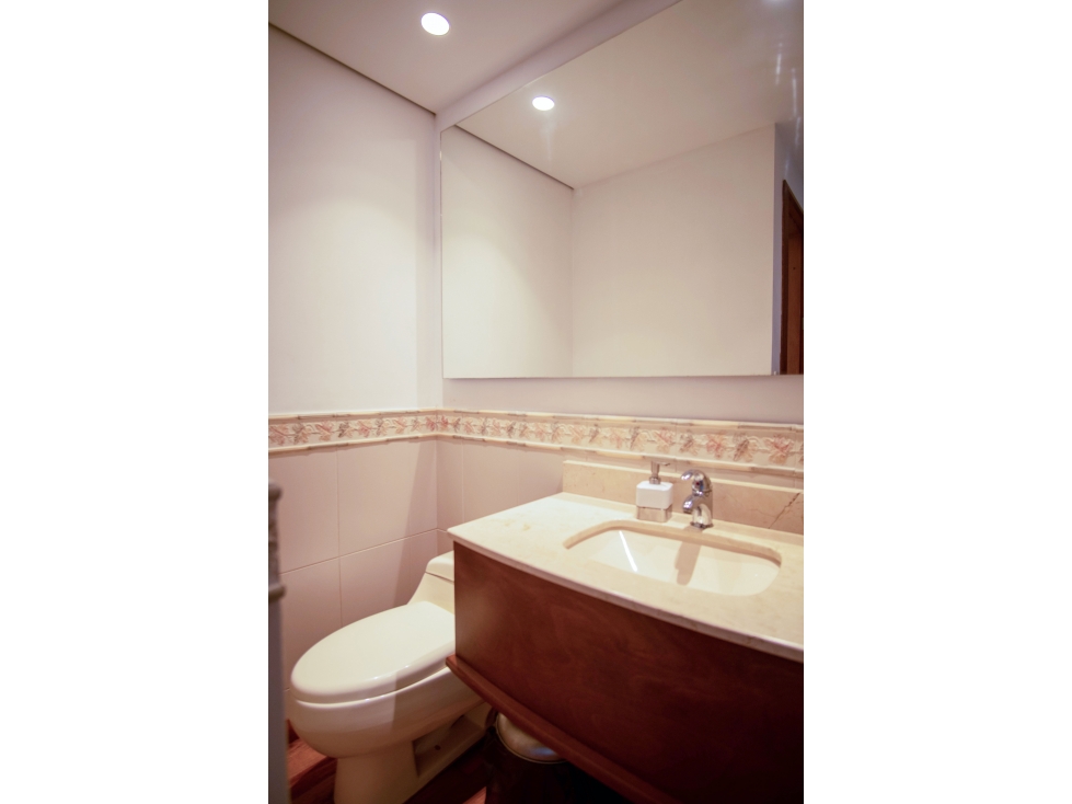VENTA APARTAMENTO EN EL POBLADO, SECTOR LOS BALSOS. — foto 5