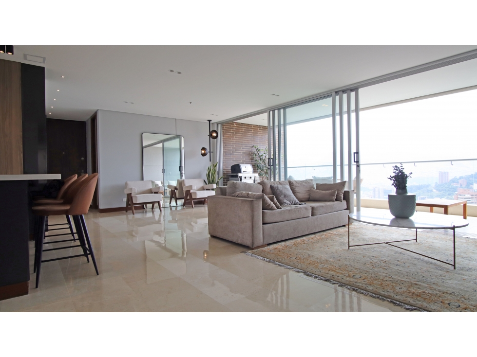 APARTAMENTO DE LUJO PARA LA VENTA EN EL POBLADO SECTOR EL TESORO — foto 5