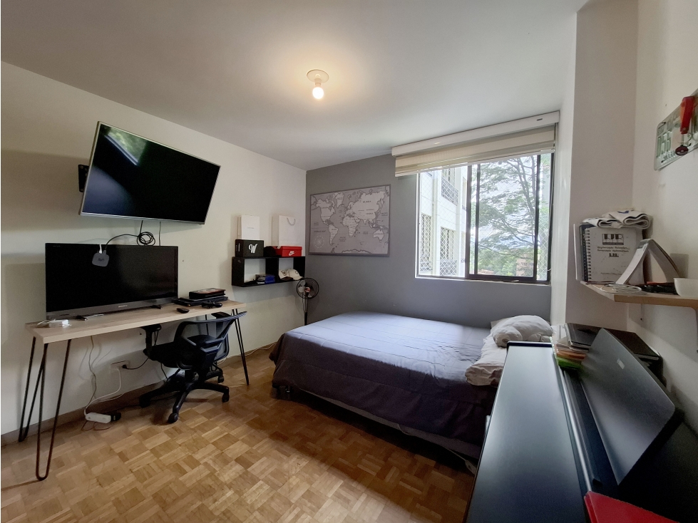 APARTAMENTO PARA LA VENTA EN EL POBLADO CASTROPOL — foto 5