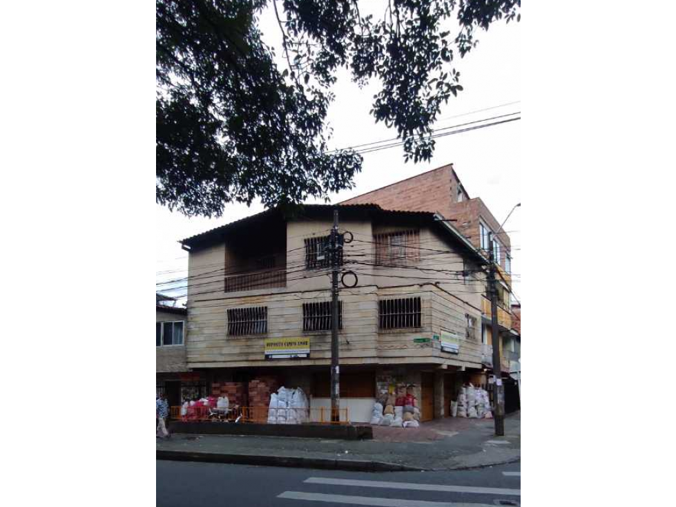 Casa Lote Esquinera en venta en Campo Amor