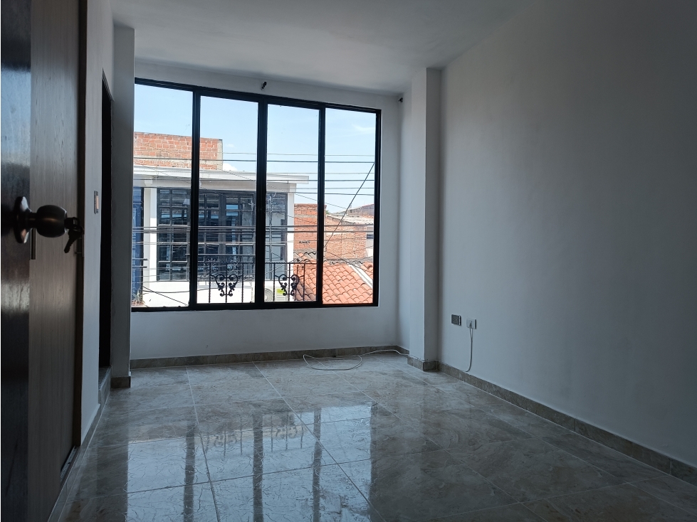 ARRIENDO APARTAMENTO PISO 2 LA RIVERA CALI