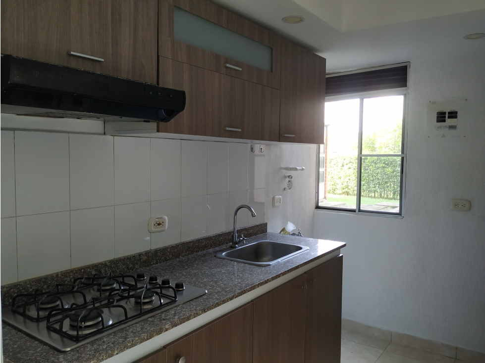 ARRIENDO APARTAMENTO PISO 1 LOS NARANJOS MANZANA 1 JAMUNDI — foto 4