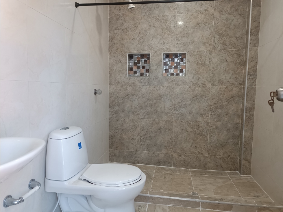 ARRIENDO APARTAMENTO PISO 2 LA RIVERA CALI — foto 3