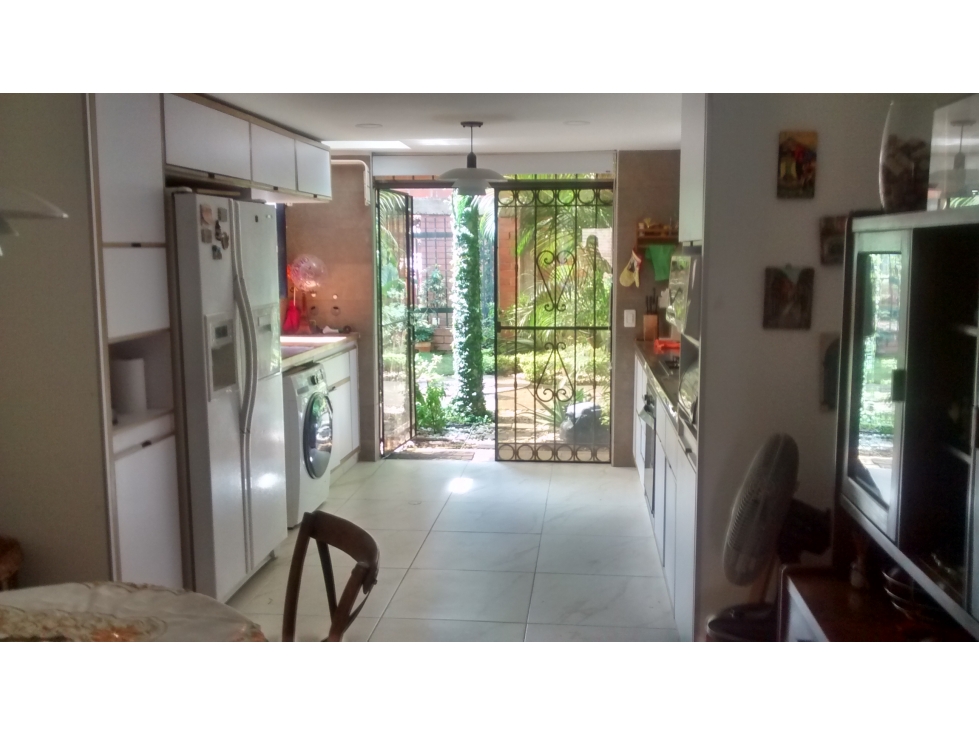 CASA EN CONJUNTO FUENTES DE CAMINO REAL 3 NIVELES SUR CALI — foto 6