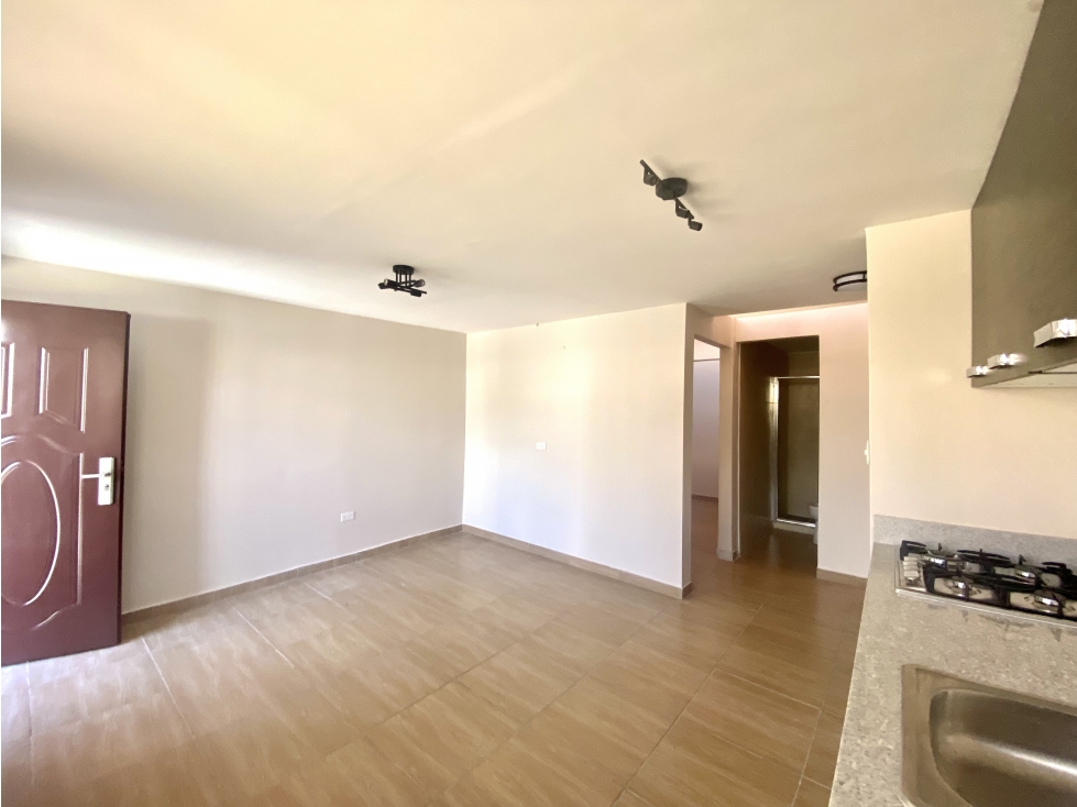 Apartaestudio con Entrada Independiente en Alquiler La Locería | LH