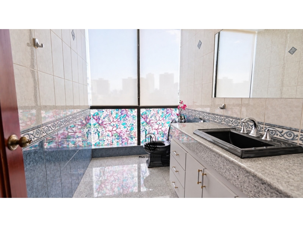 Oficina en Venta Calle 50, Bella Vista | LH - 4