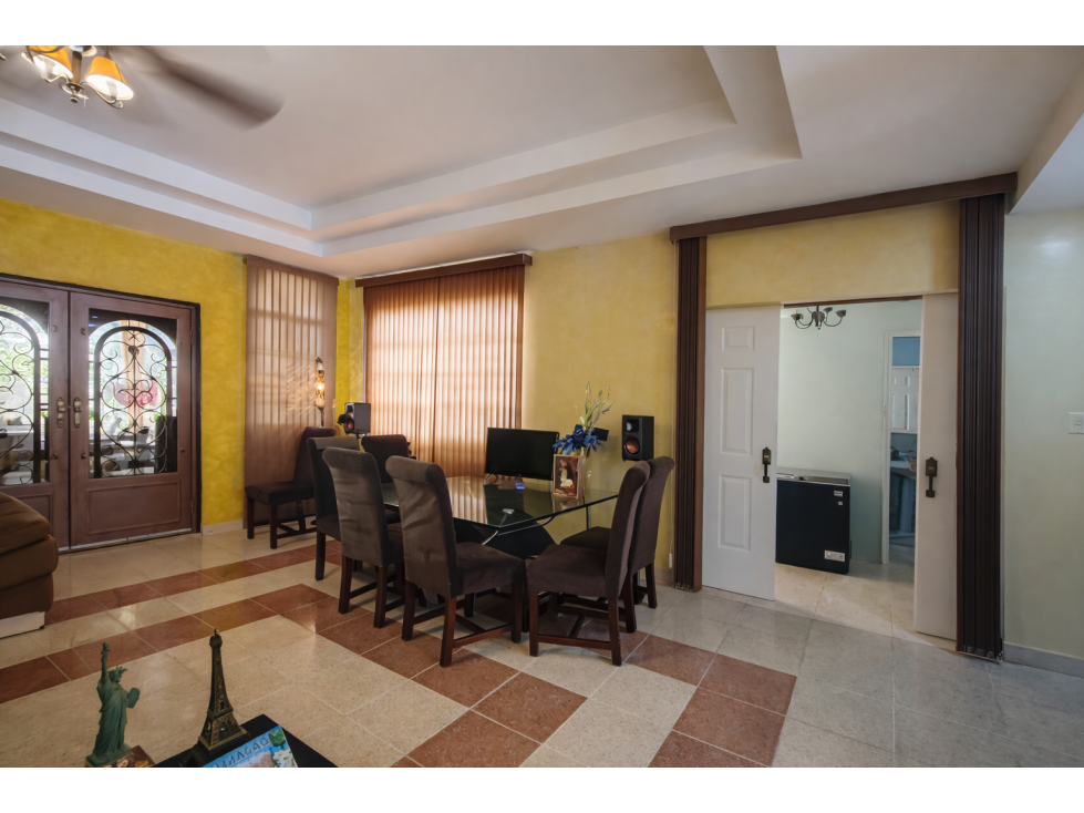 Venta de Casa Unifamiliar en Llanos de Curundú, Albrook Ancón | LH — foto 3