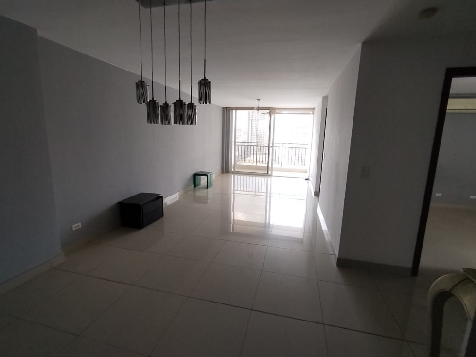 Apartamento en Venta en Obarrio Bella Vista con Balcón | MM — foto 6