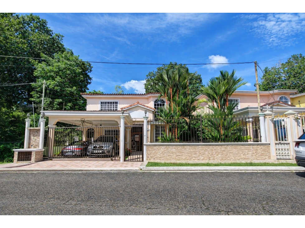 Venta de Casa Unifamiliar en Llanos de Curundú, Albrook Ancón | LH