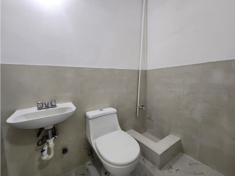 Alquiler Local Comercial, Planta Baja - San Francisco, Vía Porras | LH - 4