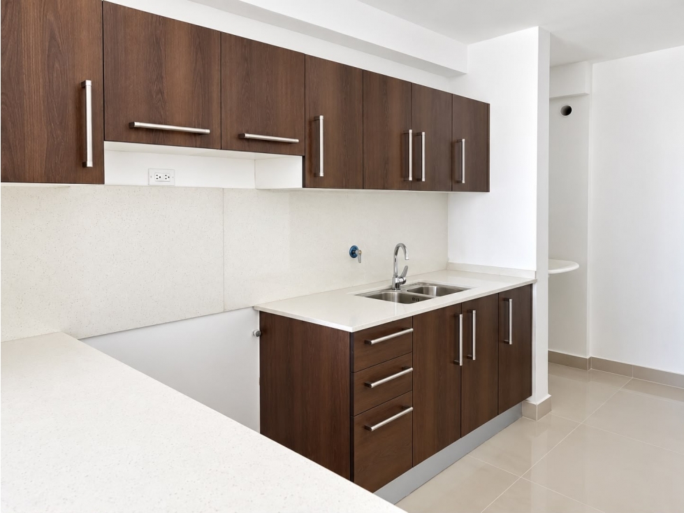 Alquiler de apartamento a paso del Metro Tren en Vista Hermosa - LH — foto 3