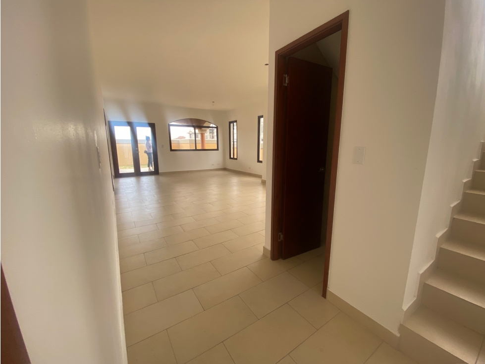 Casa Unifamiliar Nuevo en Costa Sur PH El Doral en Venta LH — foto 6
