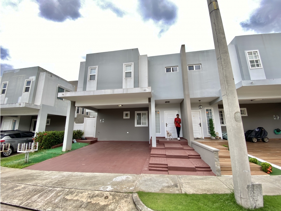 Venta Casa PH Victoria Paseo del Norte Brisas del Golf - LH - 1