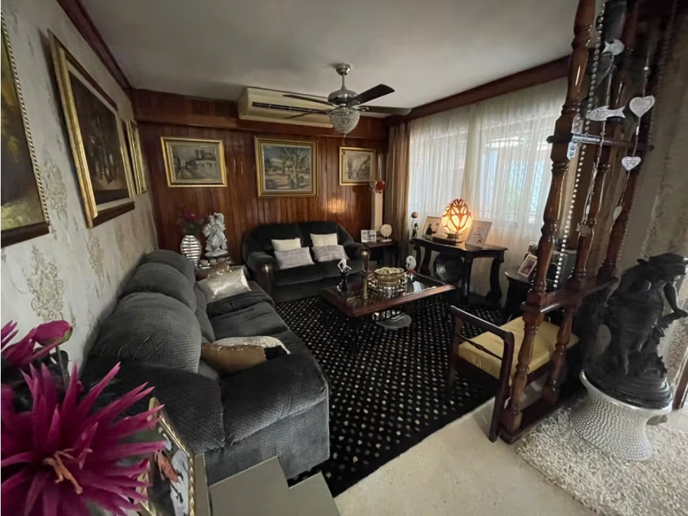 Casa en Venta en Altos de Miraflores con Jardín Amplio | MM — foto 5