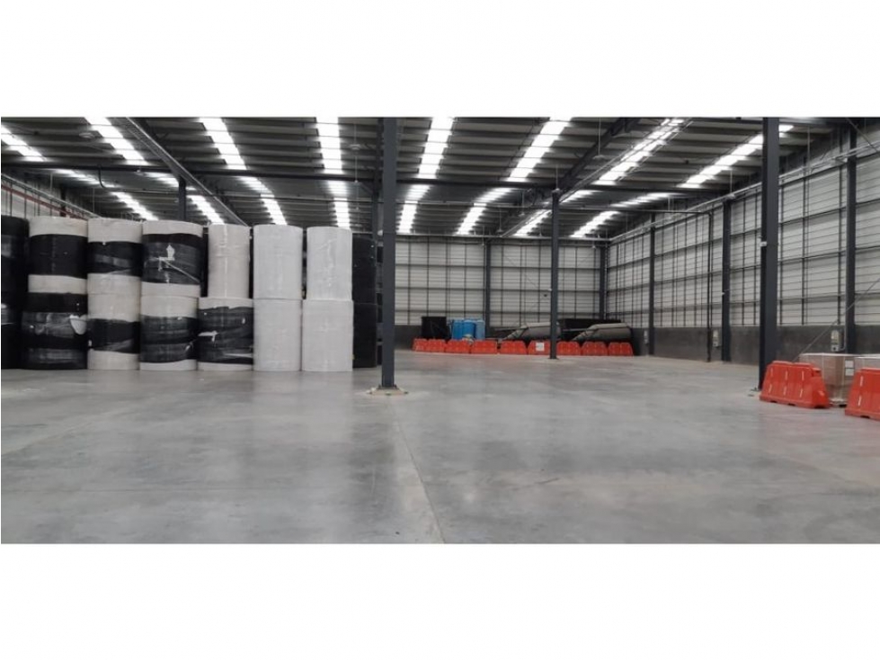 Bodega Super Bien Ubicada y Amplia en Gachancipa 13060 m2 - 3
