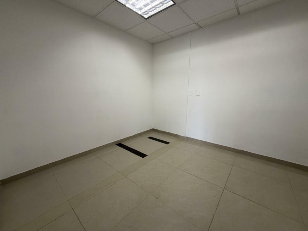 Oficina Super Bien Ubicada en Nogal en Zona Comercial — foto 4