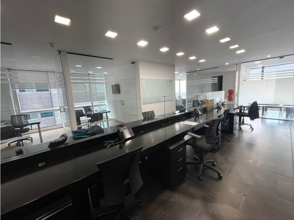 Oficina Super Bien Ubicada Santa Barbara 208 m2 — foto 3