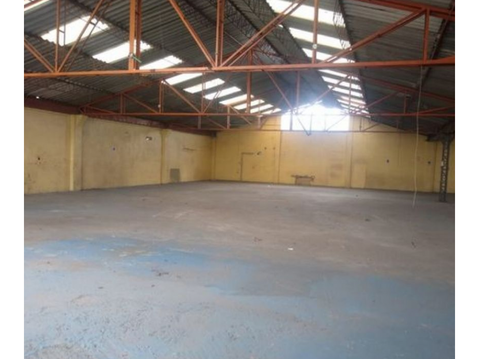 Puente Aranda Amplia Bodega Ubicada en Zona de Alto Trafico 4700 m2 — foto 2