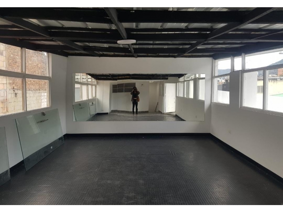 Casa Comercial Super Bien Ubicada en Zona de alto trafico Av. 72 — foto 6