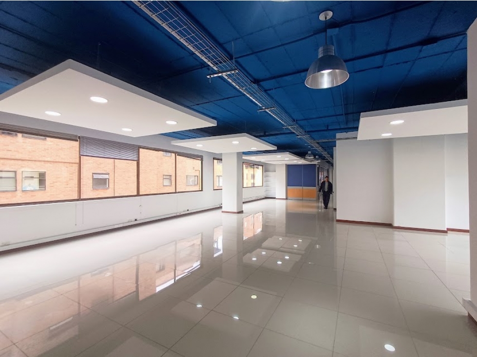 Oficina Super Bien Ubicada en Nogal en Zona Comercial 380 m2