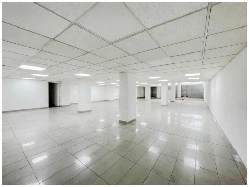 Local Super Bien Ubicado Chapinero 710 m2 — foto 3